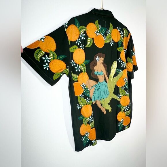 NWT Duvin Tropical Orange Hula Girl and Crocodile Button Up Shirt Medium - Picture 5 of 11